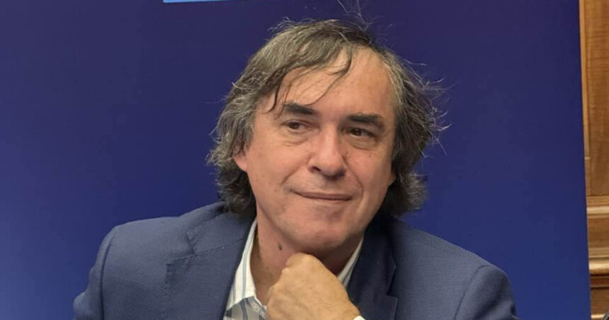 Uimirea lui Mircea Cărtărescu la anunțul câștigării Premiului Nobel pentru Literatură 1 reactia lui mircea cartarescu dupa ce a fost anuntat premiului nobel pentru literatura 68e7eff830f85