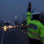 Circulație afectată pe DN 7 în Dedulești până la sfârșitul anului. Lucrări de întărire între Pitești și Râmnicu Vâlcea. 3 restrictii de trafic pana la finalul anului pe dn 7 in zona dedulesti lucrari de consolidare intre pitesti si ramnicu valcea 68e7671fd3998