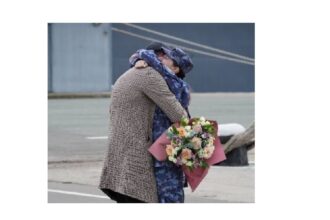revedere plina de emotii la constanta echipajul fregatei regina maria s a intors acasa dupa 50 de zile pe mare 68ee4e3ed99f3