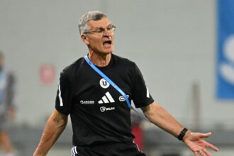 sabau exploziv mi se pare penibil ce i s a intamplat la cluj de noaptea mintii 68f74c7ed2bf7