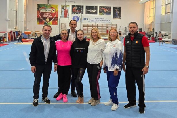 sabrina voinea incurajata de nadia comaneci inainte de plecarea la mondiale 68ea01248cf09