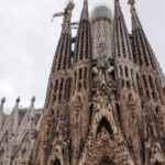 Sagrada Familia din Barcelona, triumful spiritual al înălțimii mondiale! 3 sagrada familia din barcelona a devenit cea mai inalta biserica din lume 690480684d5b1