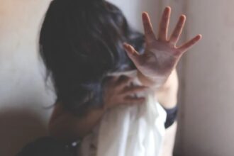 scandal cu acuzatii si infidelitati in constanta o femeie iesita din inchisoare cere protectie fata de sotul gelos 68e6f0fa977e8