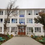 Conflict violent într-un liceu din Mangalia: o elevă agresată și amenințată cu viața de către fostul partener 3 scandal la un liceu din mangalia eleva batuta si amenintata cu moartea de fostul iubit 68def2d3812a8