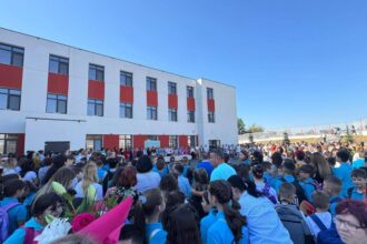 scoala gimnaziala i l caragiale din medgidia sarbatoreste toamna printr un eveniment educativ si distractiv 68fb3a6d0e50a