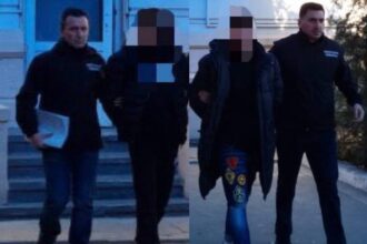 se dadeau politisti si talhareau oameni pe strada doi constanteni condamnati la inchisoare 68f17264c74d6