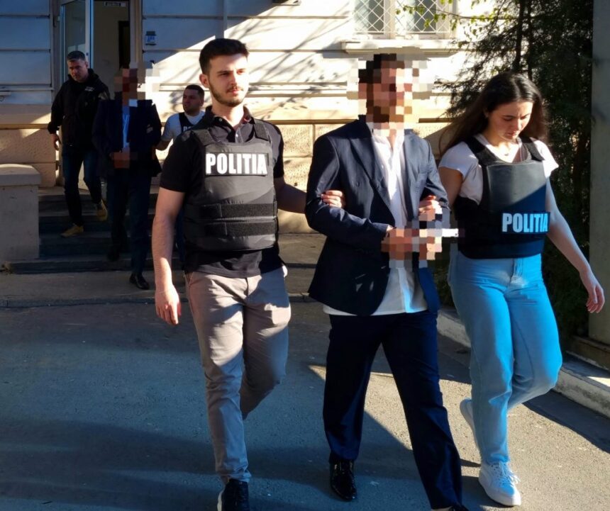 Statul a fost păcălit de reprezentanți fără scrupule care jefuiau bătrâni: Pipi și Matei, pedepsiți cu severitate 1 se dadeau reprezentanti ai statului si talhareau batrani pipi si matei condamnati definitiv 68dda4fc58b73