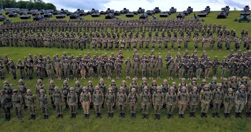 Întâlnire de maximă importanță la Guvern: 6.000 de euro pentru patru luni de instruire militară. Descoperă ce inițiative legislative sunt în discuție în cadrul Executivului! 1 sedinta importanta la guvern 6 000 de euro pentru patru luni de pregatire miliara vezi aici ce proiecte de legi analizeaza executivul 68de245532784