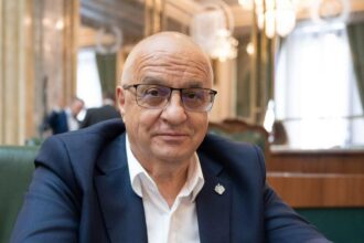 senatorul felix stroe psd sustine reforma in administratia publica dar propune masuri echilibrate si consultari reale 68e3f379c5091