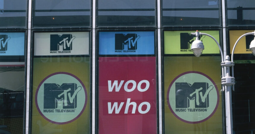 Încheierea unei ere: După 44 de ani, MTV își va trasa ultima notă la finalul anului 2025. 1 sfarsitul unei epoci dupa 44 de ani postul muzical mtv se va inchide la sfarsitul anului 2025 68ee7df2ef048