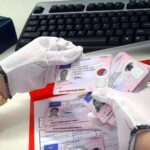 A obținut un nou permis după ce a fost lăsat fără el de către Poliție din cauza consumului de alcool! Acum se luptă în instanță pentru a-l menține! 2 si a facut alt permis dupa ce l a lasat politia fara pentru bautura acum lupta in instanta sa l pastreze 68e6e2e5676c7