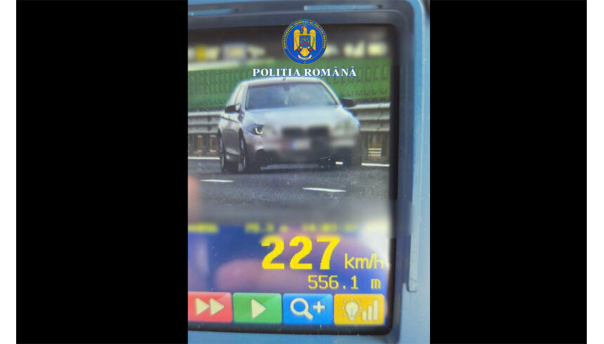 Vitezoman surprins cu 227 km/h pe autostradă, rămas fără permis: Ce sancțiune a primit din partea autorităților 1 sofer prins cu 227 km h pe autostrada lasat fara permis ce amenda i au aplicat politistii 68f4bf394df5f