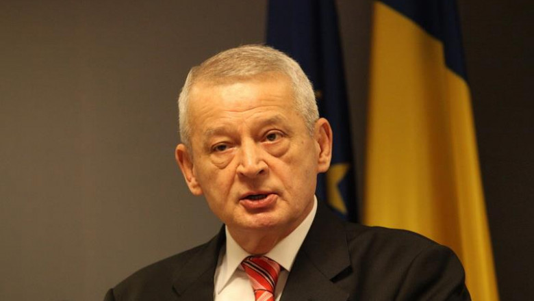Sorin Oprescu, prins în Salonic: fostul edil al Bucureștiului, sub supravegherea autorităților elene 1 sorin oprescu retinut la salonic fostul primar al capitalei sub controlul autoritatilor grecesti 68e138019e232