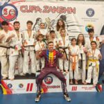 CSO Ovidiu strălucește la Cupa Zanshin, aducând acasă cinci medalii în karate Ashihara! 3 sportivii de la cso ovidiu au cucerit cinci medalii la cupa zanshin la ashihara karate 68e3e8305be40