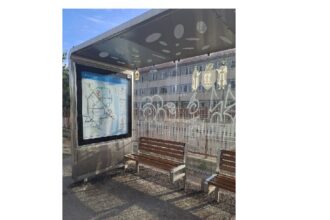 statia ct bus de pe strada viorelelor tinta unui act de vandalism un minor a fost amendat 68fa24b17b831