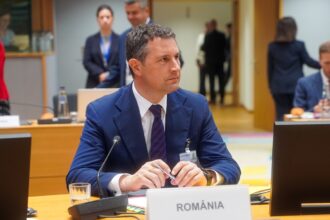 tanczos barna despre interzicerea cumulului pensiei cu salariul este anormal ca persoane care ies la pensie la 50 de ani sa se reangajeze la stat 68e89b3ead37d