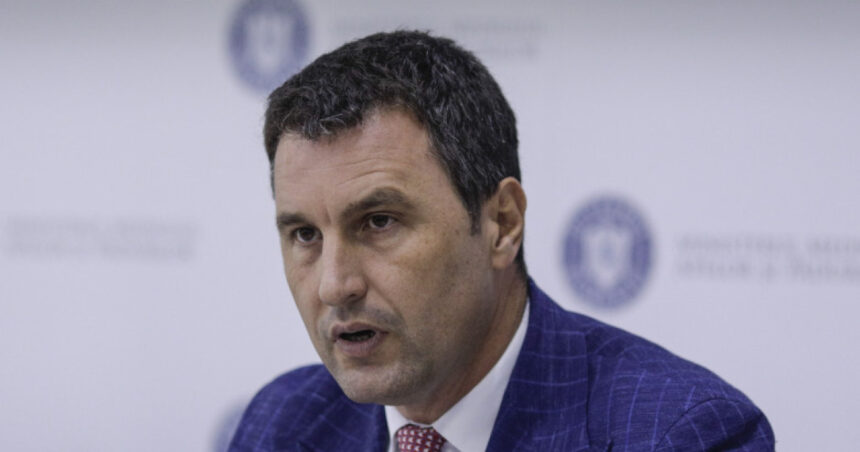 Tanczos Barna: „Reforma nu justifică eliminarea comunelor și orașelor” – Ce soluții aduce vicepremierul UDMR? 1 tanczos barna nu sunt de acord cu desfiintarea comunelor sau oraselor de dragul de a face reforma ce propune vicepremierul udmr 68e57e86b5a10