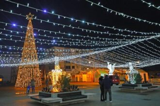 targuri de craciun in piata ovidiu si poarta 6 primaria constanta a lansat procedura pentru atribuirea amplasamentelor iata de cand se pot depune documentele 68fa2f3e076aa