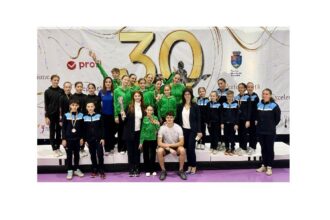tinerele gimnaste de la cs farul constanta si its what i love 2010 campioane nationale la gimnastica aerobica 68fcab9163f71