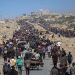 „Între ruine și incertitudine: temerile palestinienilor din Gaza privind fragilitatea armistițiului cu Israel” 2 tot ce vedem in jurul nostru este distrus palestinienii din gaza aflata sub ruine se tem ca armistitiul cu israel este unul fragil 68ed6acc3e97f