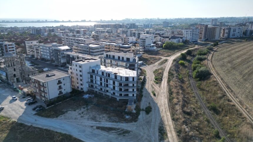 Decizia Tribunalului Constanța în cazul exproprierilor pentru Bulevardul Madrid! Părinții lui Codin Maticiuc își fac auzită vocea. 1 tribunalul constanta anunt in procesul vizand exproprierile pentru bulevardul madrid cazul deschis de parintii lui codin maticiuc 68f455aa9af5e