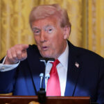 Trump a avut la îndemână trei alternative pentru penalizările împotriva Rusiei și a optat pentru soluția medie (WSJ) 3 trump a avut la dispozitie trei optiuni pentru sanctiunile impotriva rusiei si a ales o pe cea de mijloc wsj 68fb935294b91