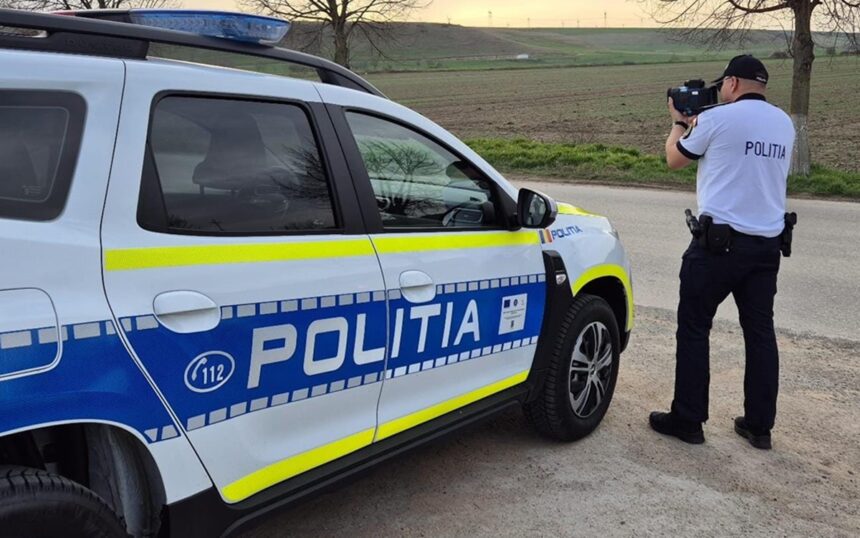 Tulcea: Un șofer care a atins viteza de 167 km/h și a evadat de agenții de poliție, prins după o urmărire ca în filme. Identificat sub influența alcoolului, a rămas fără permis timp de 300 de zile. 1 tulcea un sofer care zbura cu 167km h si fugea de politisti oprit dupa o cursa ca n filme depistat si baut soferul a ramas fara permis auto pentru 300 de zile 68ebfc1a9f124