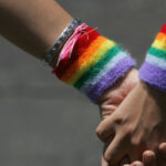 UE avertizează țările membre cu procese legale pentru încălcarea drepturilor LGBTQ+: „Este timpul să punem capăt acestui abuz!” 2 ue ameninta statele membre cu actiuni in instanta pentru incalcarea drepturilor persoanelor lgbtq acest lucru trebuie sa inceteze 68e8db9c8fd97