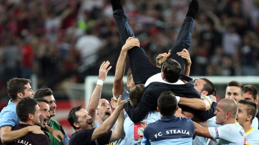 Șocant! Un ceas Rolex a dispărut din vestiarul echipei FCSB, iar antrenorul a reacționat prompt: "A demonstrat cine este cu adevărat!" 1 uluitor s a furat un ceas rolex din vestiarul lui fcsb iar antrenorul a intervenit imediat a aratat ce fel de om e 69024216742d3