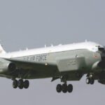 Un aparat de zbor american de observație a fost observat flotând deasupra regiunii Kaliningrad din Rusia, provenind dintr-o bază de decolare. 2 un avion american de spionaj a fost zarit deasupra regiunii ruse kaliningrad de unde a decolat aparatul rc 135u 68e73593ed017