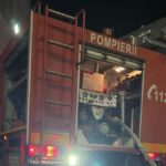 Un bărbat de 55 de ani, afectat de un incendiu izbucnit într-un imobil din Constanța, cauzat de o lumânare uitată aprinsă. 3 un barbat de 55 de ani ranit in urma unui incendiu produs intr un bloc din constanta focul a fost provocat de o lumanare lasata nesupravegheata 68e8ac081e665