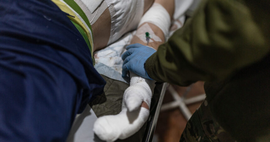 Un medic militar cu experiență în Ucraina a fost refuzat de forțele armate poloneze din cauza unui test psihologic nereușit. 1 un medic militar care a servit in ucraina a fost respins de armata poloneza dupa ce a picat testul psihologic 68ed2ef025016
