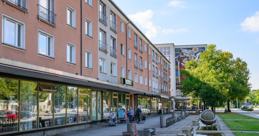 Eisenhüttenstadt: Experimente sociale pentru revitalizarea unei comunități din estul Germaniei. Cum se transformă viața în acest orășel? 1 un orasel din estul germaniei a devenit laborator de testare pentru inversarea declinului populatiei cum e viata in eisenhuttenstadt 68e0b74e1dc1f