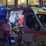 Accident pe bulevardul Elisabeta: Un pieton a fost surprins de o motocicletă în apropierea Cazinoului din Constanța 3 un pieton a fost lovit de o motocicleta pe bulevardul elisabeta in zona cazinoului din constanta 68e8203fd2985