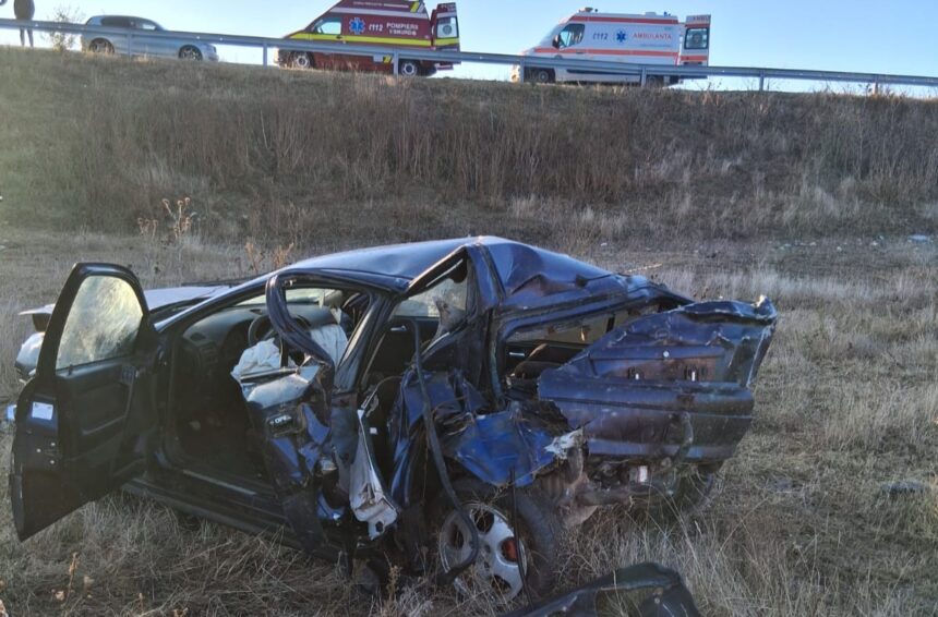 Tragedie în Crișan: Un accident mortal a dus la pierderea unui tânăr 1 update o masina s a rasturnat in localitatea crisan iar un tanar a decedat 68e217e6e8443