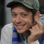 Valentino Rossi, pasionat al echipei Inter, își exprimă opinia despre Chivu: "L-am observat și la ultima partidă" 3 valentino rossi mare fan inter s a lamurit in privinta lui chivu i am vazut si la ultimul meci 68f9d6e3d66a2