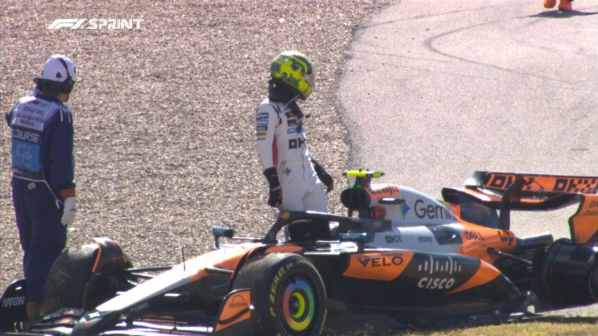 Verstappen triumfă în sprintul american! McLaren în criză, Piastri îl scoate din competiție pe Norris 1 verstappen a castigat cursa de sprint din sua dezastru pentru mclaren piastri l a eliminat pe norris 68f3d314050fe