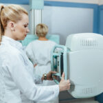 O veste îmbucurătoare pentru femeile din România: Noua tehnologie de diagnosticare a cancerului mamar, disponibilă fără costuri! 2 veste buna pentru romance cea mai moderna metoda de depistare a cancerului de san gratuita si in tara noastra 68dd3fd150efa