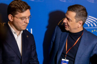 victor negrescu se alatura echipei conduse de sorin grindeanu la congresul psd ce functie vizeaza europarlamentarul 68ee413a881b0