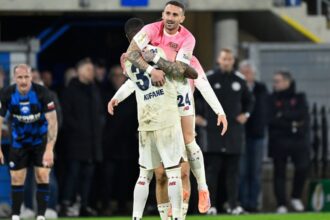 video aleix garcia gol de la mijlocul terenului si mvp pentru bayer leverkusen fostul dinamovist face spectacol in germania 690377413ec48