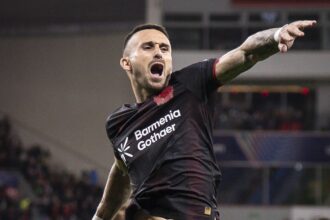 video aleix garcia si atat fostul mijlocas al lui dinamo evolutie fabuloasa chiar si in macelul bayer leverkusen psg 2 7 68f873b4c42bd