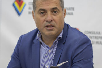 video antreprenorii puternic afectati de majorarea tva liderul imm romania florin jianu creste salariul minim vin concedieri 68f8f4d83aaae