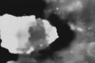 video atac tintit al israelului in nordul fasiei gaza a fost lovita o infrastructura terorista in care erau depozitate mijloace de lupta 690243a322331