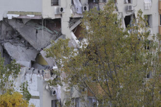 video autoritatile audiaza zeci de martori pentru stabilirea cauzelor exploziei din rahova zona afectata este foarte instabila 68f3d0fdd7217