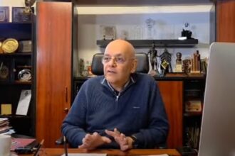 video cod rosu de neincredere si teorii ale conspiratiei val de ironii pe facebook la adresa avertizarilor meteo raed arafat avertizeaza asupra agitatorilor din mediul online 68e66ee8a2124