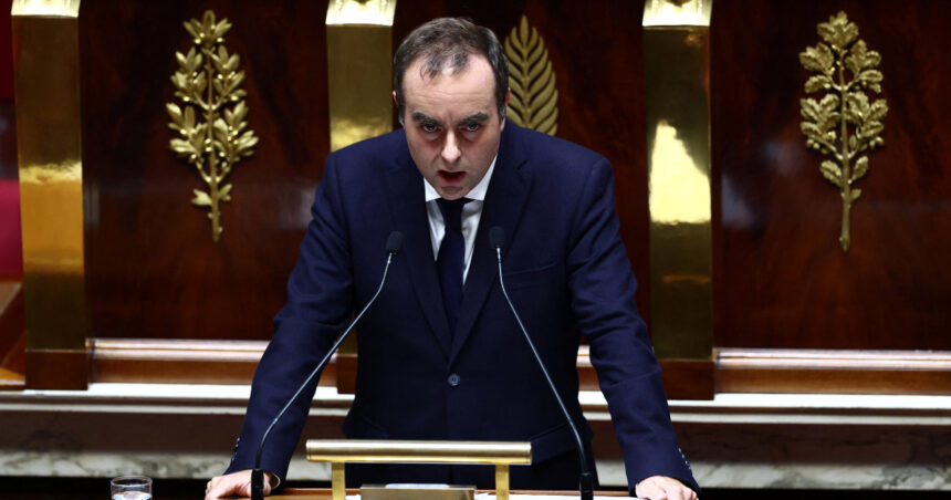 Franța în impas: Premierul Sebastien Lecornu sugerează amânarea reformei pensiilor până după alegerile din 2027 1 video compromis in franta premierul sebastien lecornu propune suspendarea reformei pensiilor pana la alegerile prezidentiale din 2027 68ee60f97d514