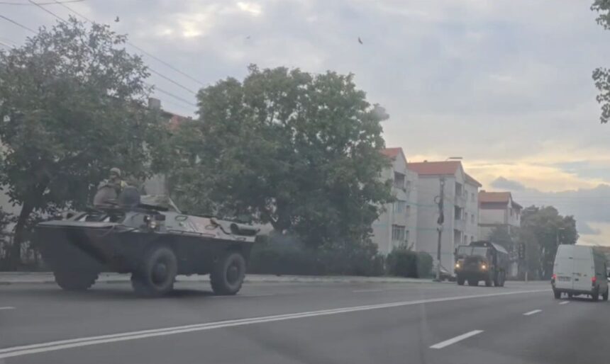 Convoi militar observat în Agigea! Armata Română se implică într-unul dintre cele mai sofisticate exerciții militare – Dacian Fall 2025. 1 video convoi militar surprins in agigea armata romaniei participa la unul dintre cele mai complexe exercitii militare dacian fall 2025 68f87b4d31160