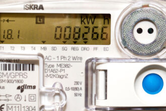 video de ce nu au romanii oferte de energie cu tarif diferentiat pe ore mai ieftin cand e consum mic mai scump la orele de varf 68dd84b04e878