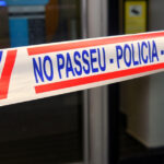 Descoperire șocantă în Valencia: Rămășițele unui bărbat îngropat în trecutul de acum 15 ani, dezvăluite de inundații într-un apartament. 3 video descoperire macabra in valencia cadavrul unui barbat care a murit acum 15 ani a fost gasit intr un apartament dupa inundatii 68ebc4e673b95