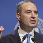 Guvernul a aprobat reforma bugetară: Nazare anunță 150 miliarde lei destinate investițiilor prin PNRR. Distribuția fondurilor explicată! 3 video document guvernul a adoptat rectificarea bugetara nazare 150 miliarde lei merg pentru investitii prin pnrr cum sunt impartite sumele 68dd60765f04c